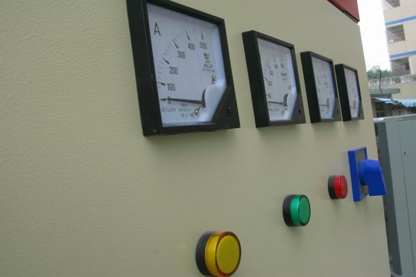 西乌珠穆沁配电柜-3683讲讲配电柜注意事项